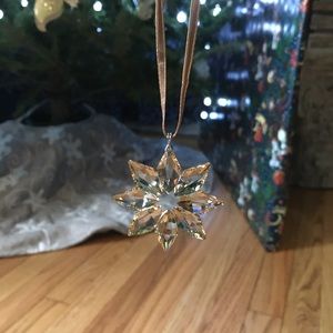 Swarovski Crystal Small SCS 2013 Snowflake